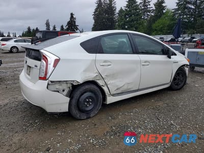 Trzecie zdjęcie samochodu z tyłu: 2015 TOYOTA PRIUS TWO VIN:JTDKN3DU6F0466419 - miniatura