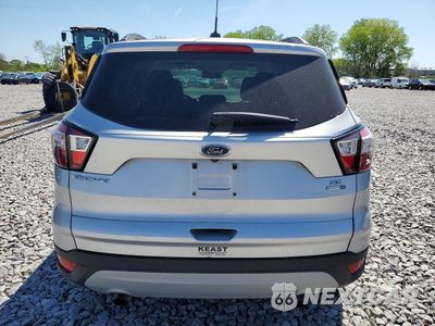 Zdjęcie 6 z 13 samochodu: 2018 FORD ESCAPE SE VIN:1FMCU9GD2JUA84861 - miniatura