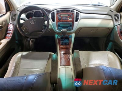 Zdjęcie 8 z 13 samochodu: 2004 TOYOTA HIGHLANDER LIMITED VIN:JTEEP21AX40054363 - miniatura