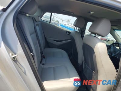 Zdjęcie 10 z 13 samochodu: 2018 HYUNDAI IONIQ LIMITED VIN:KMHC05LC7JU063540 - miniatura