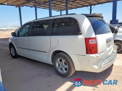 Drugie zdjęcie samochodu z przodu: 2010 DODGE GRAND CARAVAN SXT VIN:2D4RN5D12AR135080 - miniatura