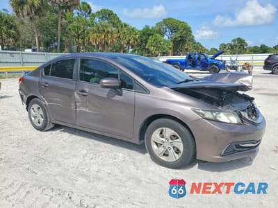 Czwarte zdjęcie samochodu z boku: 2014 HONDA CIVIC LX VIN:19XFB2F52EE002494 - miniatura