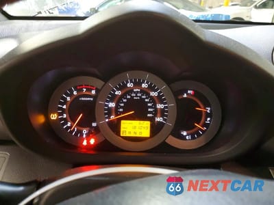 Zdjęcie 9 z 13 samochodu: 2006 TOYOTA RAV4 SPORT VIN:JTMBD32V265038106 - miniatura