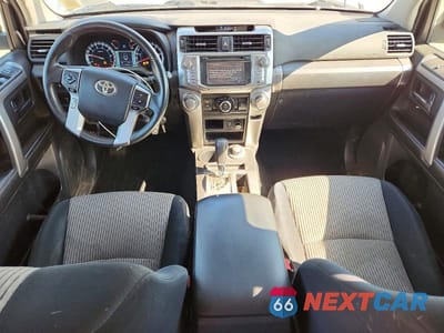 Zdjęcie 8 z 13 samochodu: 2014 TOYOTA 4RUNNER SR5 VIN:JTEBU5JR0E5198611 - miniatura