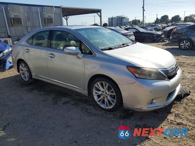 Czwarte zdjęcie samochodu z boku: 2010 LEXUS HS 250H VIN:JTHBB1BA0A2018565 - miniatura