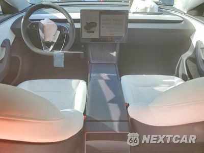 Zdjęcie 8 z 12 samochodu: 2024 TESLA MODEL 3 VIN:5YJ3E1EBXRF802150 - miniatura