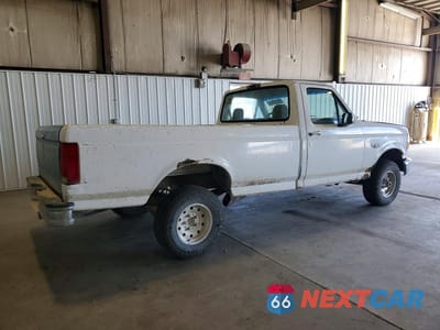 Trzecie zdjęcie samochodu z tyłu: 1996 FORD F150 VIN:1FTEF14N7TLA64684 - miniatura