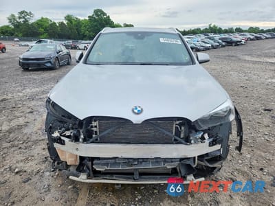 Piąte zdjęcie samochodu w środku: 2021 BMW X1 XDRIVE28I VIN:WBXJG9C0XM5T99379 - miniatura