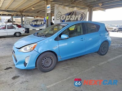2015 TOYOTA PRIUS C ONE JTDKDTB33F1091600 - główne zdjęcie licytacji z USA - miniatura