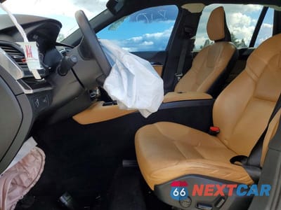 Zdjęcie 7 z 13 samochodu: 2019 VOLVO XC90 T6 MOMENTUM VIN:YV4A22PK0K1441980 - miniatura