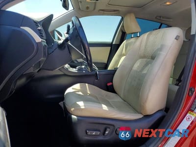 Zdjęcie 7 z 12 samochodu: 2012 LEXUS CT 200 VIN:JTHKD5BH4C2090077 - miniatura