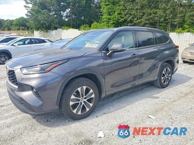 2021 TOYOTA HIGHLANDER XLE 5TDGZRAH7MS052239 - główne zdjęcie licytacji z USA - miniatura
