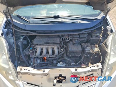 Zdjęcie 11 z 12 samochodu: 2012 HONDA FIT VIN:JHMGE8H38CC017000 - miniatura