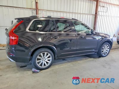 Trzecie zdjęcie samochodu z tyłu: 2016 VOLVO XC90 T6 VIN:YV4A22PK1G1023094 - miniatura
