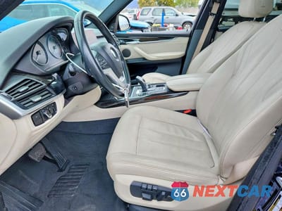 Zdjęcie 7 z 13 samochodu: 2018 BMW X5 SDRIVE35I VIN:5UXKR2C5XJ0Z21806 - miniatura