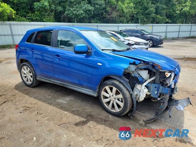 Czwarte zdjęcie samochodu z boku: 2015 MITSUBISHI OUTLANDER SPORT ES VIN:4A4AP3AU8FE037305 - miniatura