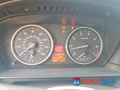Zdjęcie 9 z 12 samochodu: 2008 BMW 550 I VIN:WBANW53538CT53154 - miniatura
