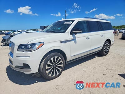2023 LINCOLN NAVIGATOR L RESERVE 5LMJJ3LG3PEL03503 - główne zdjęcie licytacji z USA - miniatura