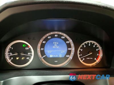 Zdjęcie 9 z 12 samochodu: 2009 MERCEDES-BENZ C 300 4MATIC VIN:WDDGF81X89F207162 - miniatura