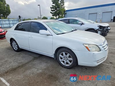 Czwarte zdjęcie samochodu z boku: 2006 TOYOTA AVALON XL VIN:4T1BK36B66U126468 - miniatura