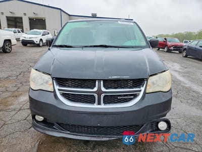 Piąte zdjęcie samochodu w środku: 2011 DODGE GRAND CARAVAN CREW VIN:2D4RN5DG8BR769824 - miniatura
