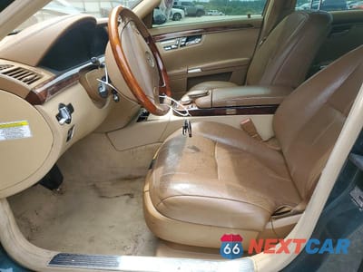 Zdjęcie 7 z 12 samochodu: 2008 MERCEDES-BENZ S 550 VIN:WDDNG71X08A236651 - miniatura