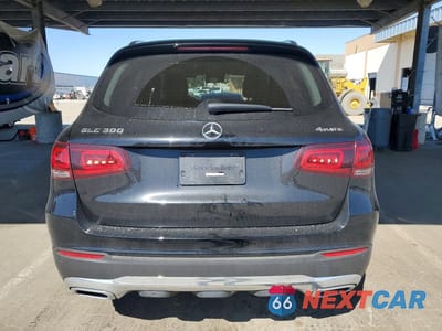 Zdjęcie 6 z 12 samochodu: 2021 MERCEDES-BENZ GLC 300 4MATIC VIN:W1N0G8EB0MF920260 - miniatura