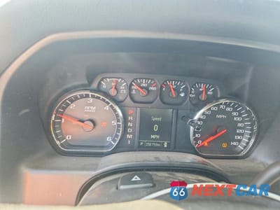 Zdjęcie 9 z 12 samochodu: 2016 CHEVROLET SILVERADO K2500 HEAVY DUTY VIN:1GC1KUEGXGF282361 - miniatura