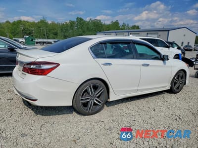 Trzecie zdjęcie samochodu z tyłu: 2017 HONDA ACCORD SPORT VIN:1HGCR2F57HA008671 - miniatura
