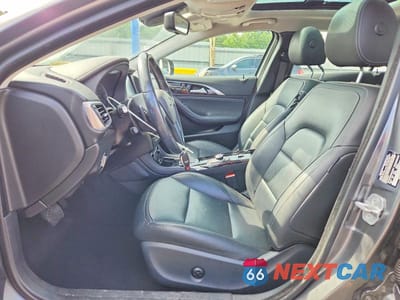 Zdjęcie 7 z 12 samochodu: 2017 INFINITI QX30 PREMIUM VIN:SJKCH5CR2HA038961 - miniatura