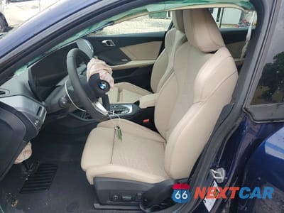Zdjęcie 7 z 12 samochodu: 2026 BMW 228 VIN:WBA83GG00T7U16745 - miniatura