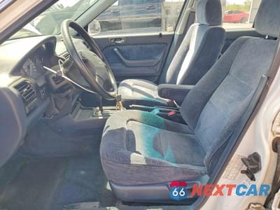 Zdjęcie 7 z 12 samochodu: 1993 HONDA ACCORD LX VIN:JHMCB7657PC007974 - miniatura