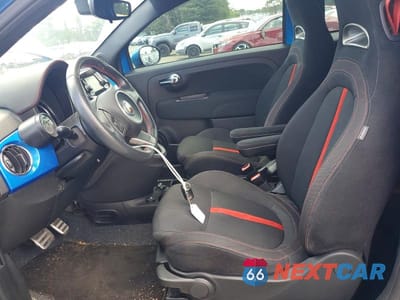 Zdjęcie 7 z 12 samochodu: 2018 FIAT 500 ABARTH VIN:3C3CFFJH5JT420820 - miniatura