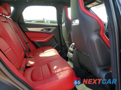 Zdjęcie 11 z 13 samochodu: 2025 JAGUAR F-PACE R-DYNAMIC S VIN:SADCT2EX8SA746980 - miniatura
