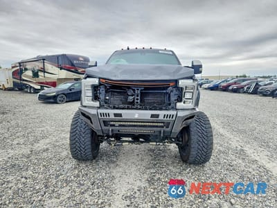 Piąte zdjęcie samochodu w środku: 2019 FORD F250 SUPER DUTY VIN:1FT7W2BT0KED71584 - miniatura