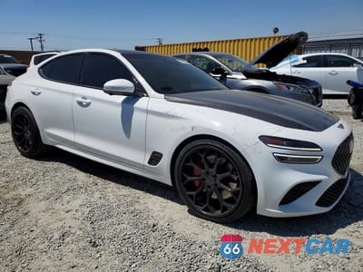 Czwarte zdjęcie samochodu z boku: 2023 GENESIS G70 3.3T STANDARD VIN:KMTG54TE8PU121944 - miniatura