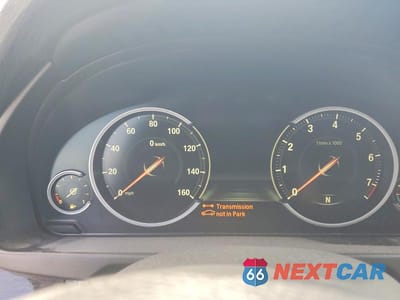 Zdjęcie 9 z 14 samochodu: 2016 BMW X5 VIN:5UXKR0C53G0P22156 - miniatura