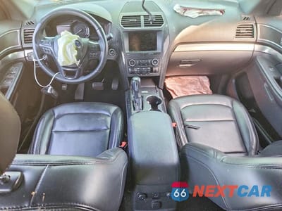 Zdjęcie 8 z 14 samochodu: 2019 FORD EXPLORER XLT VIN:1FM5K7D89KGA09360 - miniatura