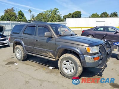 Czwarte zdjęcie samochodu z boku: 1998 TOYOTA 4RUNNER LIMITED VIN:JT3HN87R9W0172659 - miniatura