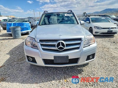Piąte zdjęcie samochodu w środku: 2011 MERCEDES-BENZ GLK 350 4MATIC VIN:WDCGG8HB1BF614967 - miniatura
