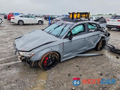 2020 AUDI RS3 WUABWGFF8LA901968 - główne zdjęcie licytacji z USA - miniatura