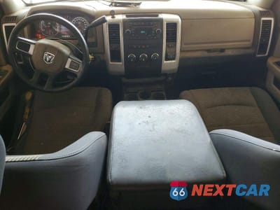 Zdjęcie 8 z 13 samochodu: 2009 DODGE RAM 1500 VIN:1D3HB18T69S786445 - miniatura