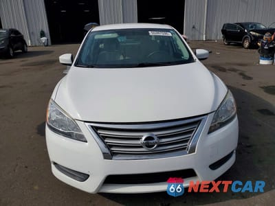 Piąte zdjęcie samochodu w środku: 2015 NISSAN SENTRA SV VIN:3N1AB7AP5FY219962 - miniatura