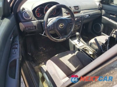Zdjęcie 8 z 12 samochodu: 2005 MAZDA 3 S VIN:JM1BK323251330395 - miniatura