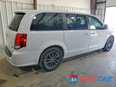 Trzecie zdjęcie samochodu z tyłu: 2019 DODGE GRAND CARAVAN GT VIN:2C4RDGEG9KR658824 - miniatura