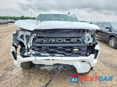 Piąte zdjęcie samochodu w środku: 2025 CHEVROLET SILVERADO K1500 CUSTOM VIN:1GCPKBEK5SZ138579 - miniatura