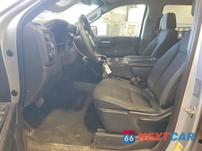Zdjęcie 7 z 12 samochodu: 2019 CHEVROLET SILVERADO K1500 TRAIL BOSS CUSTOM VIN:3GCPYCEF0KG143048 - miniatura