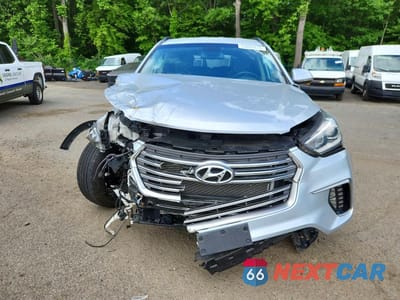 Piąte zdjęcie samochodu w środku: 2018 HYUNDAI SANTA FE SE VIN:KM8SNDHFXJU275794 - miniatura