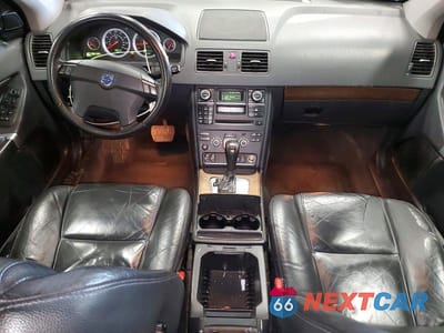 Zdjęcie 8 z 13 samochodu: 2011 VOLVO XC90 3.2 VIN:YV4952CZ1B1574115 - miniatura