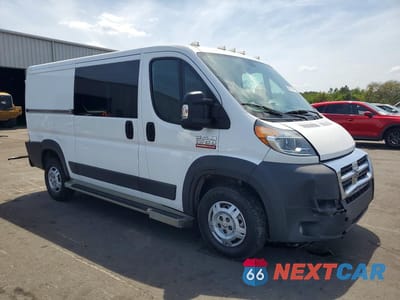 Czwarte zdjęcie samochodu z boku: 2017 RAM PROMASTER 1500 1500 STANDARD VIN:3C6TRVAG4HE525133 - miniatura